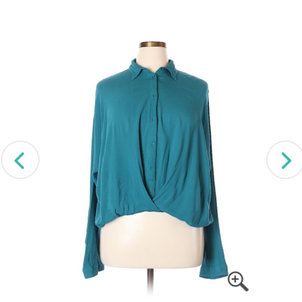 Umgee Gathered Button Down Blouse - image 3